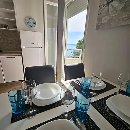 Apartman Apartments Majic Zivogosce